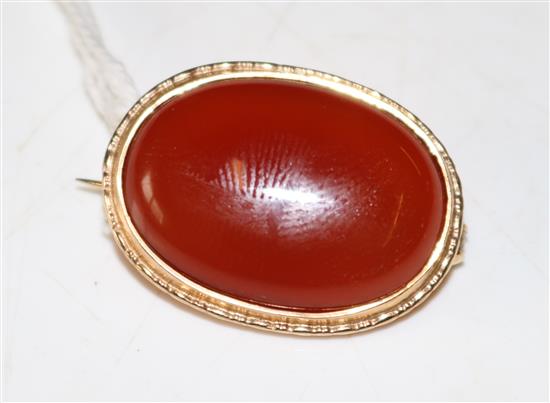 9ct cornelian brooch(-)